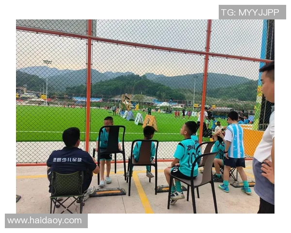 体验泡泡足球的乐趣广州新玩法带你感受不一样的运动激情与欢乐